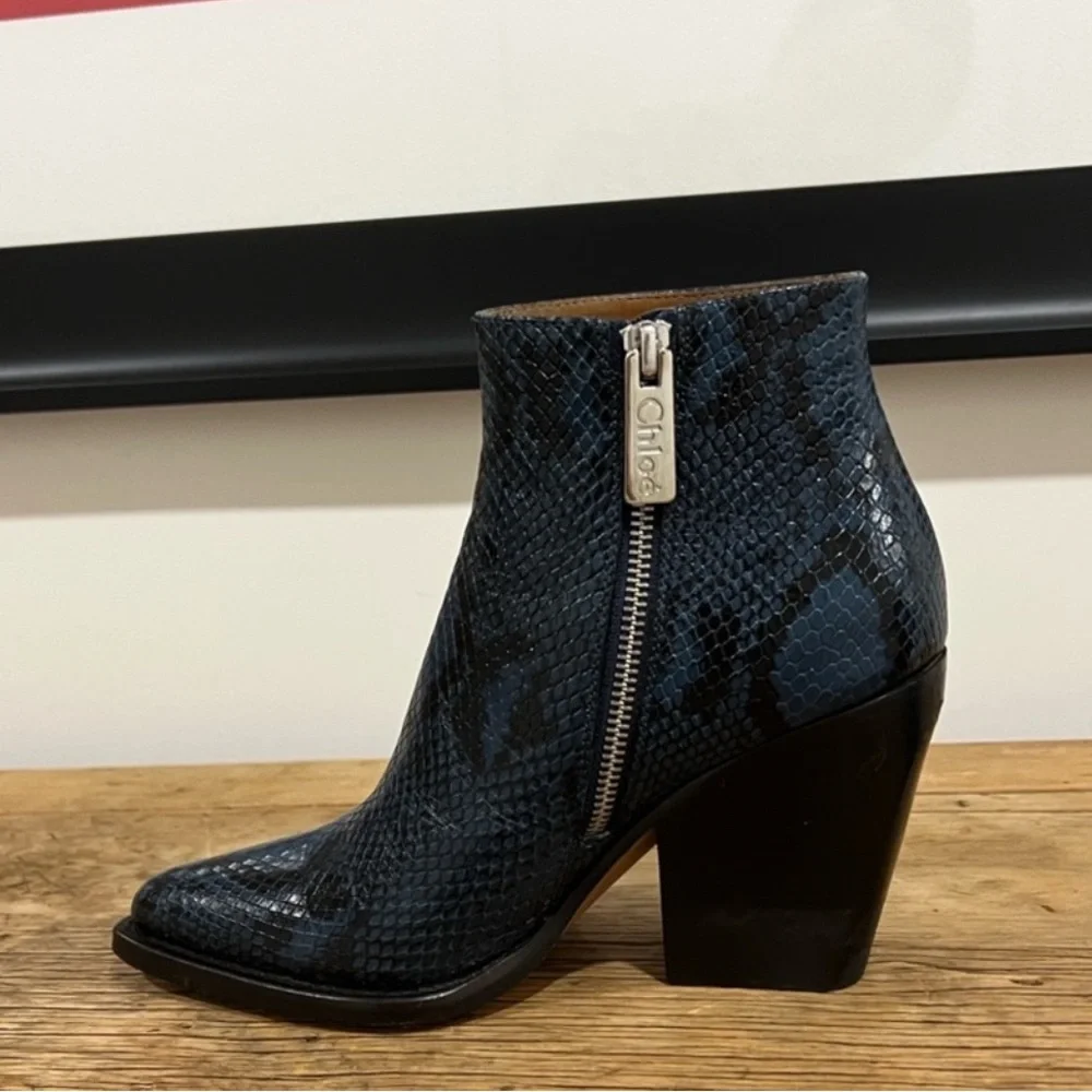 Chloe Rylee Ankle Boots Python Print 7.5 - Picture 5 of 10